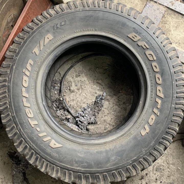 BFGoodrich AT 30x9.50 R15 104Q