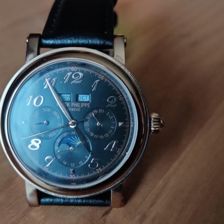 Часы с автоподзаводом Patek Philipe