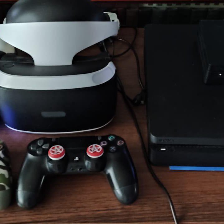 Ps 4slim+vr