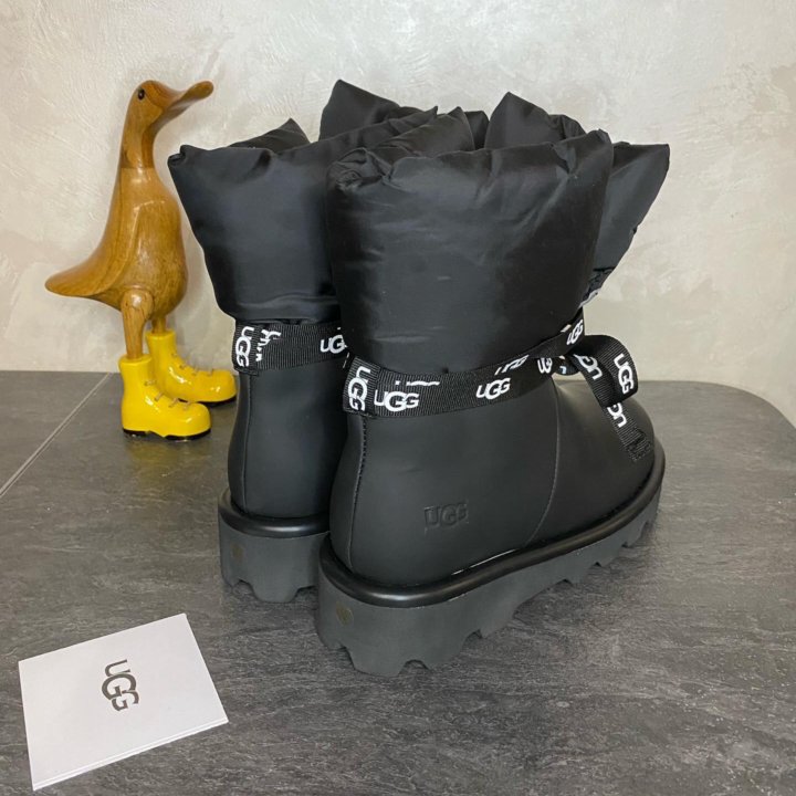 Ugg Australia ботинки