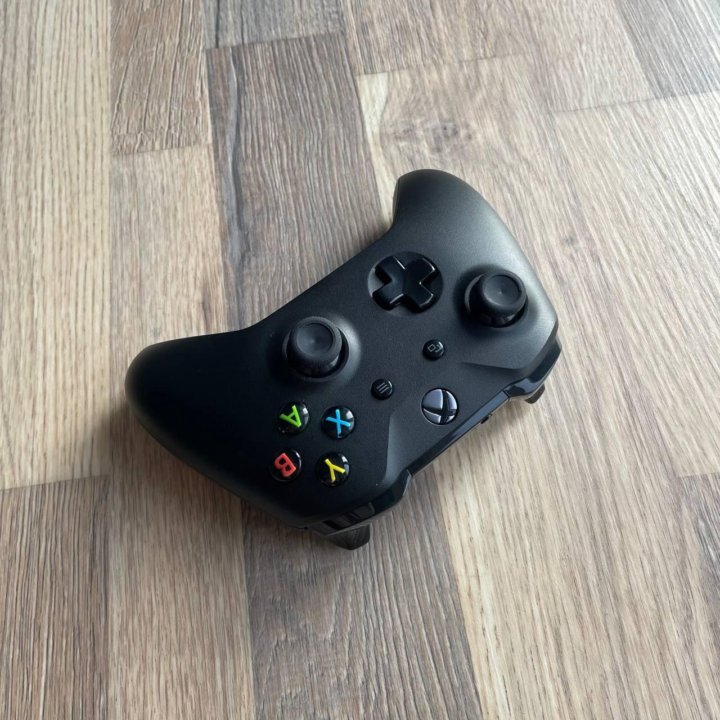 Xbox One Controller model-1708