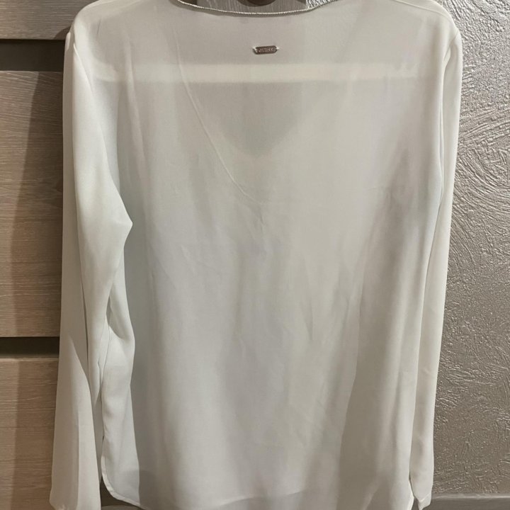 Рубашка белая guess