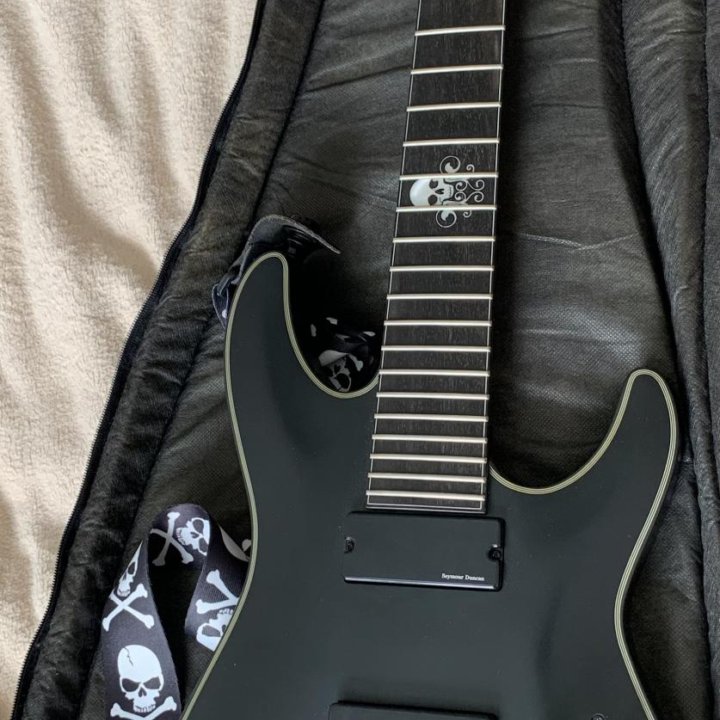 Электрогитара Schecter Diamond Series