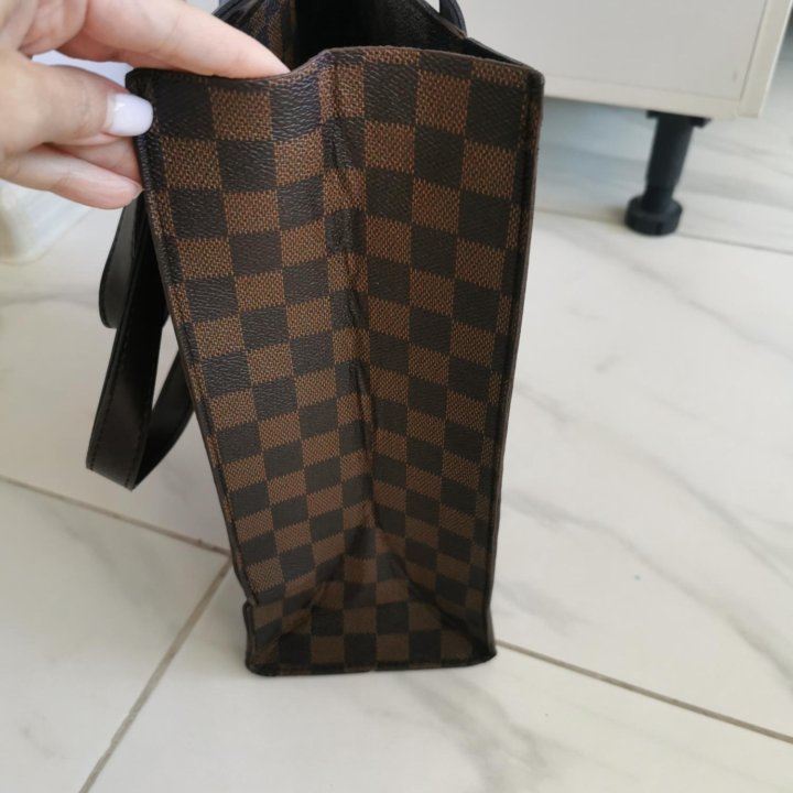 Сумка Louis Vuitton