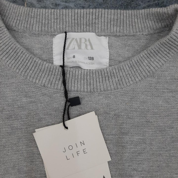 Свитер новый для мальчика. ZARA.