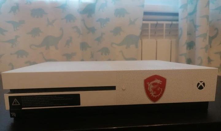 Xbox One S 1Tb