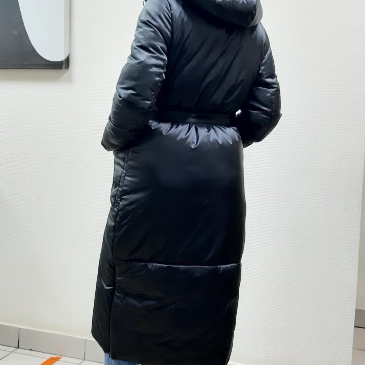 Теплое пальто.