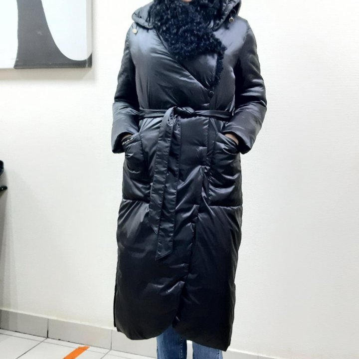 Теплое пальто.