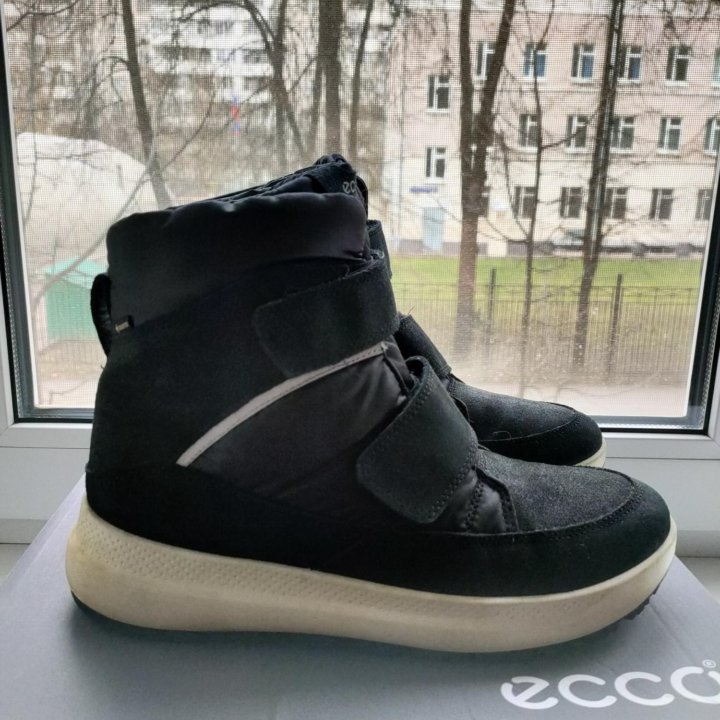 Ботинки -Дутики Ecco