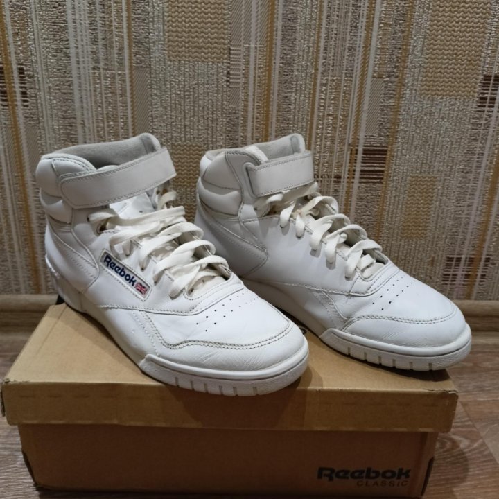 Кроссовки кож.Reebok, оригинал (41р.)