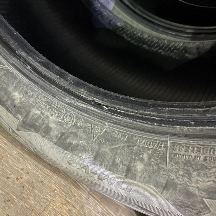 285/60/18 Bridgestone dmv2 на докатил