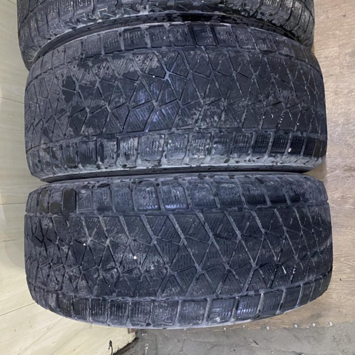 285/60/18 Bridgestone dmv2 на докатил