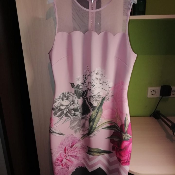 Платье TED BAKER