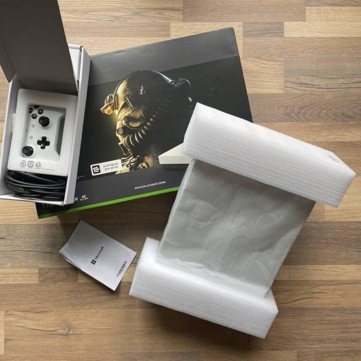 Xbox One X Robot White Special Edition Fallout 76