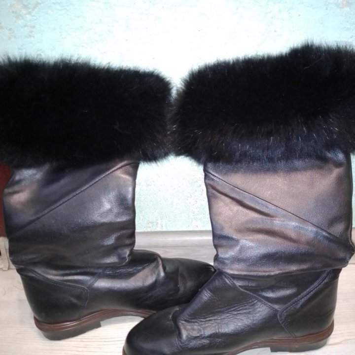 Кожаные сапоги