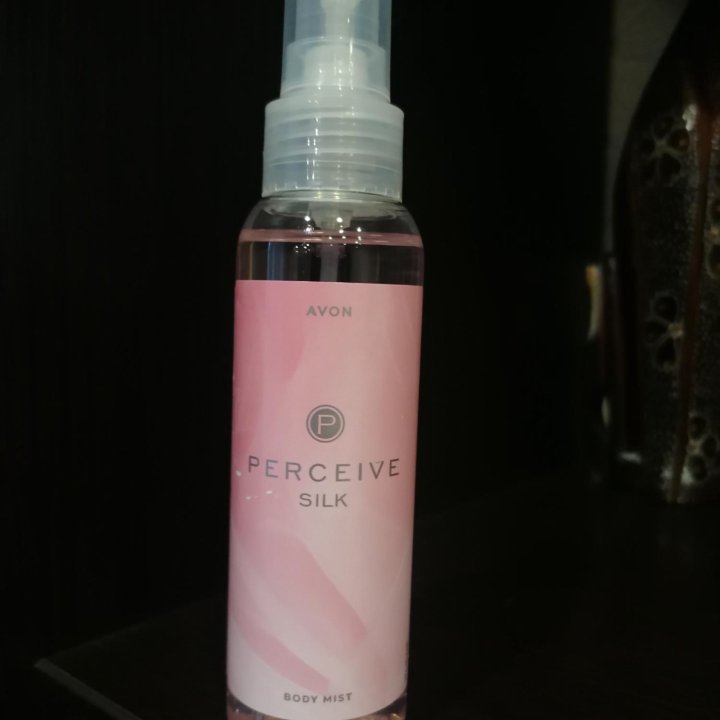 Perceive Silk спрей от Avon