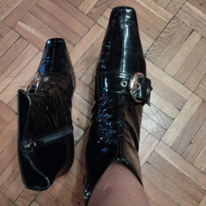 Ботильоны Carlo Pasolini 38-39.