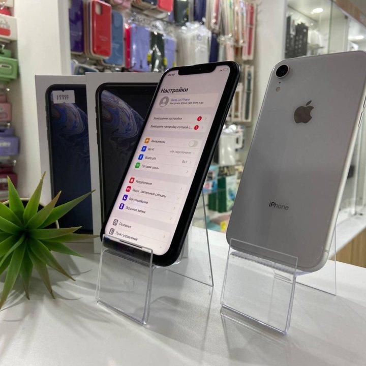 iPhone XR 128 GB (гарантия)