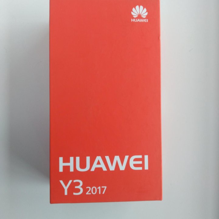 Коробка от телефона Huawei Y3 2017