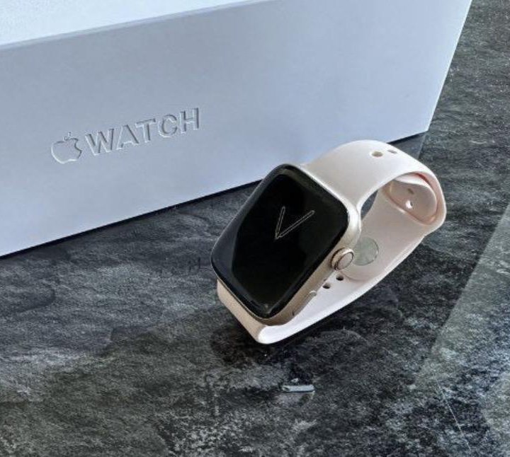 Смарт часы / Apple Watch ( в оригинальной коробке)