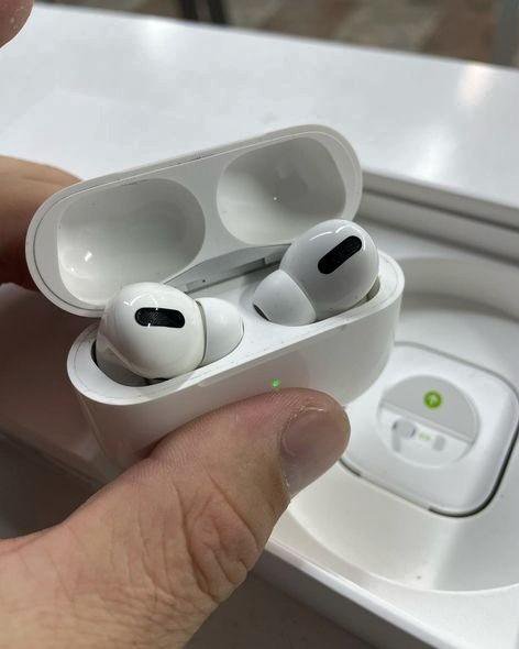 Airpods Pro с шумоподавлением