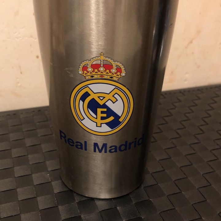 Термо кружка FC Real Madrid.