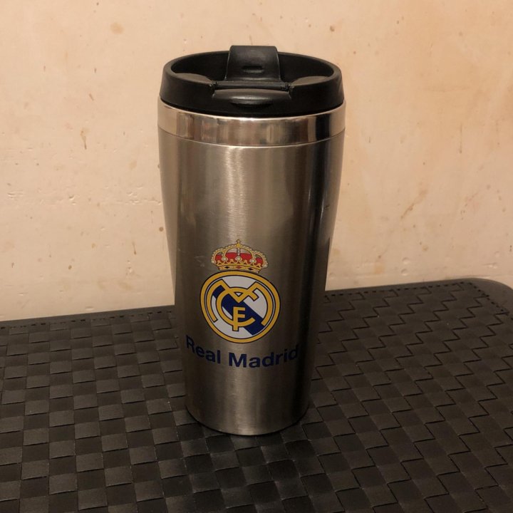 Термо кружка FC Real Madrid.