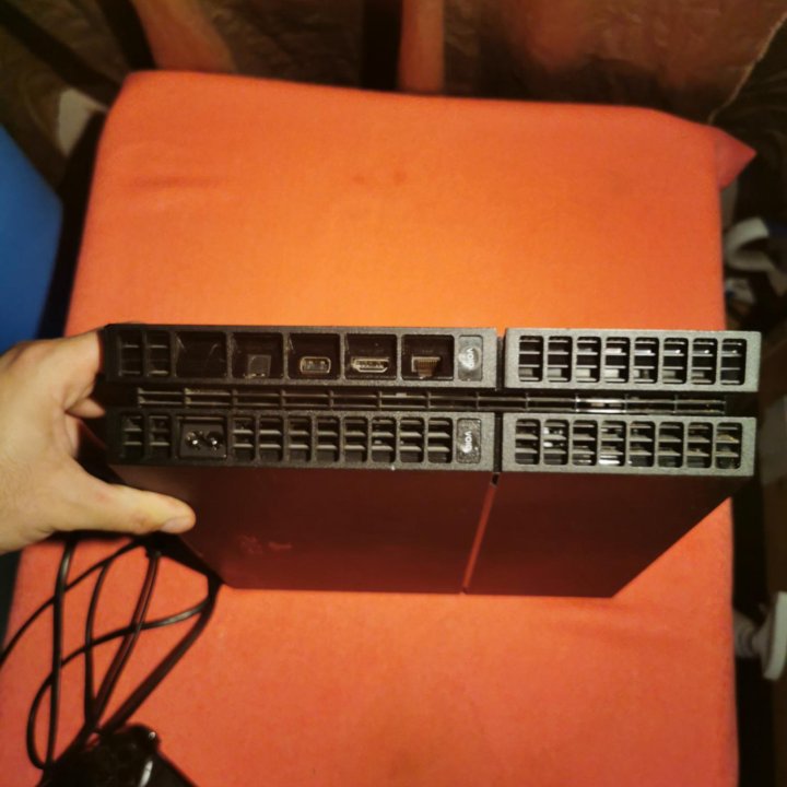 Sony PS4 + 57 игр