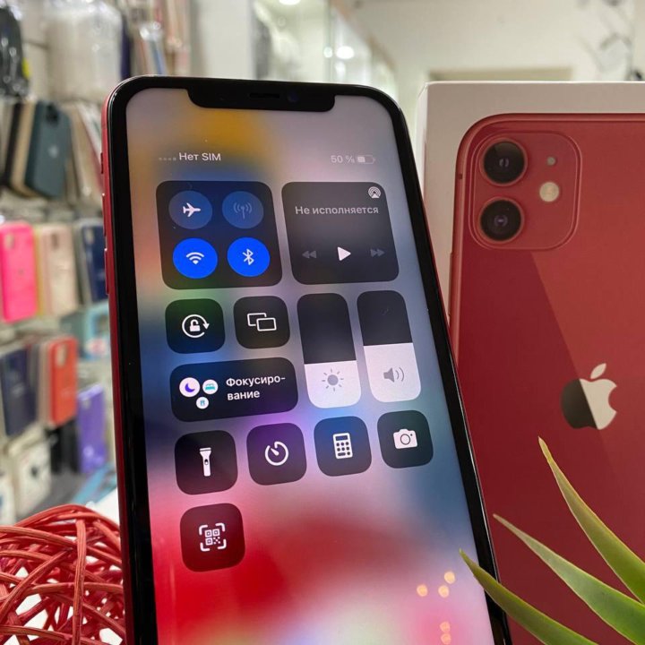 iPhone 11 64 Gb Red (оригинал, гарантия)