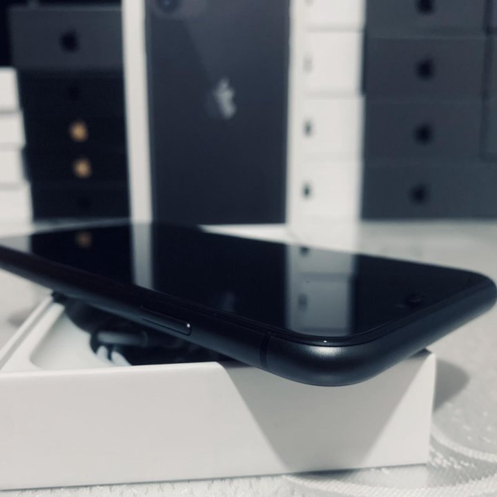 Почти новый iphone 11 128 Gb Как С Витрины