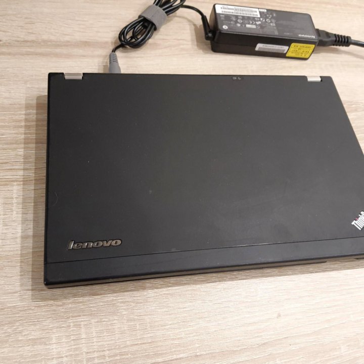 Lenovo X220i, core i3, 120SSD