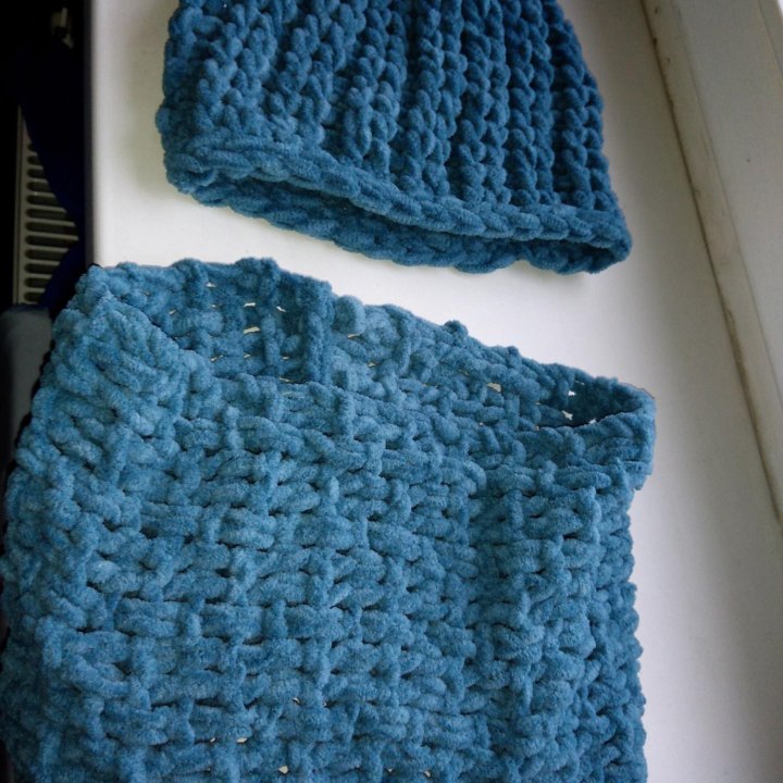 Шапка и снуд