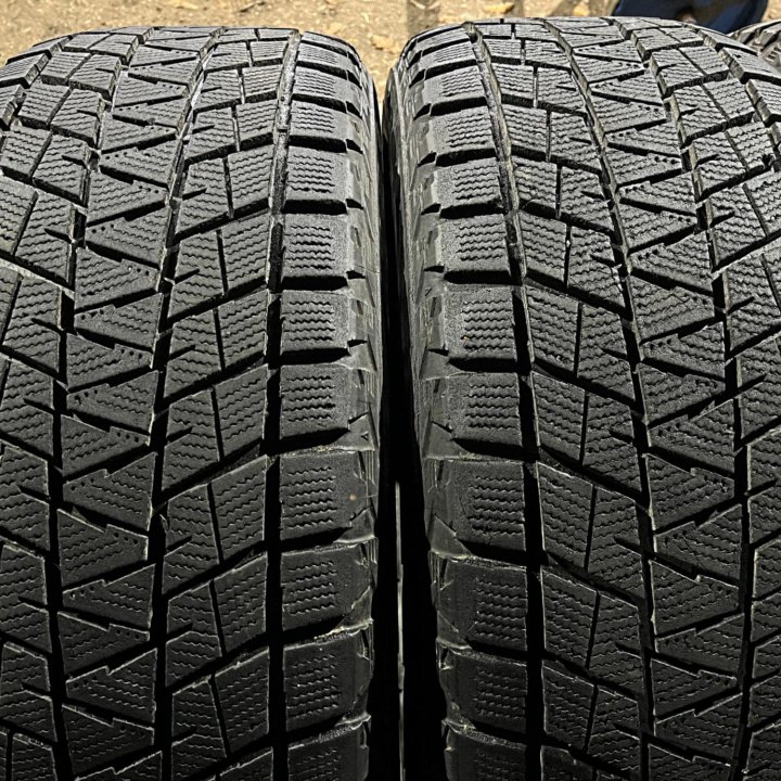 Зима Bridgestone Blizzak DM-V1 265/60 R18 110R