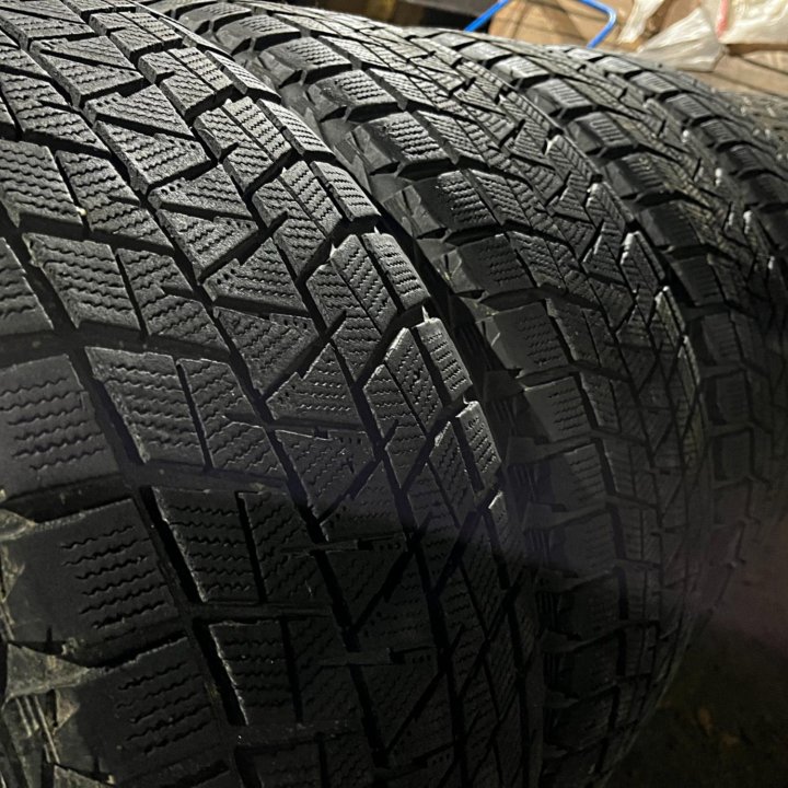 Зима Bridgestone Blizzak DM-V1 265/60 R18 110R