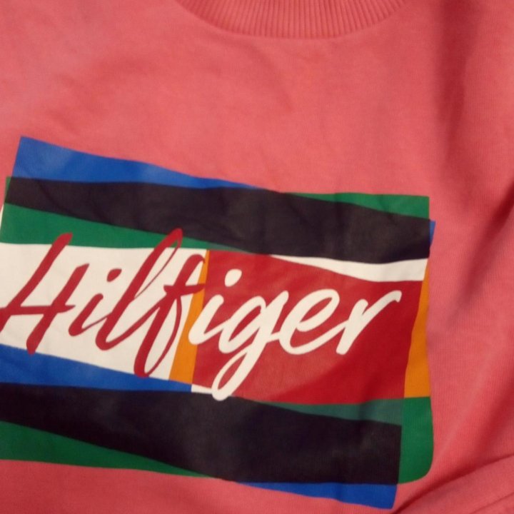 Свитшот Tommy Hilfiger.Оригинал,вышлю