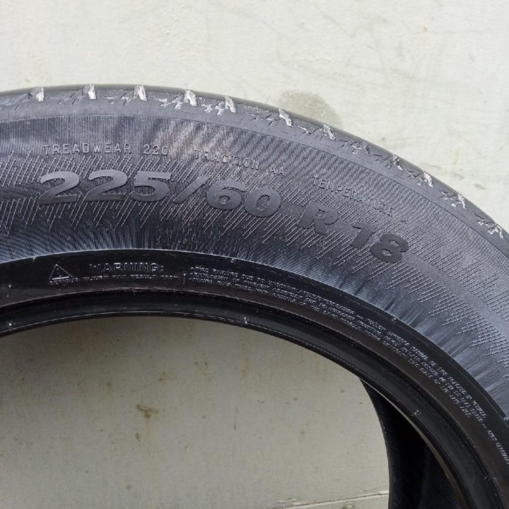 У летняя резина michelin latitude sport 3