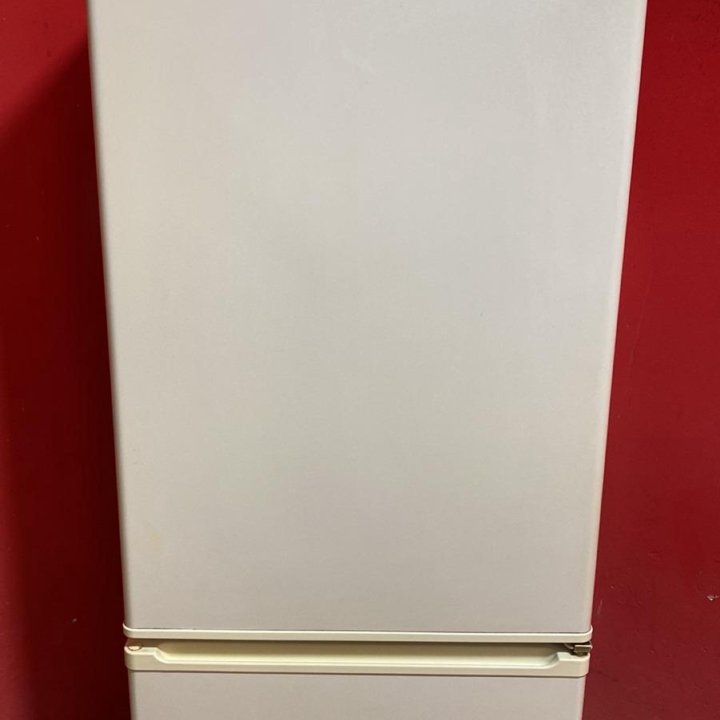 Холодильник Бирюса 18 б/у код 23149