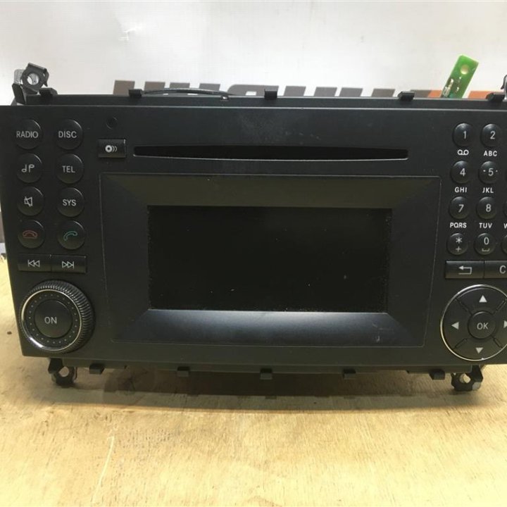 Магнитола мерседес w203