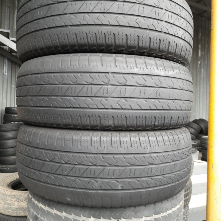 245/60 R18 Nexen Roadian HTX RH5