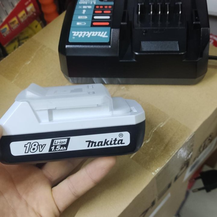 Новый зарядное устройство Makita шуруповёрт