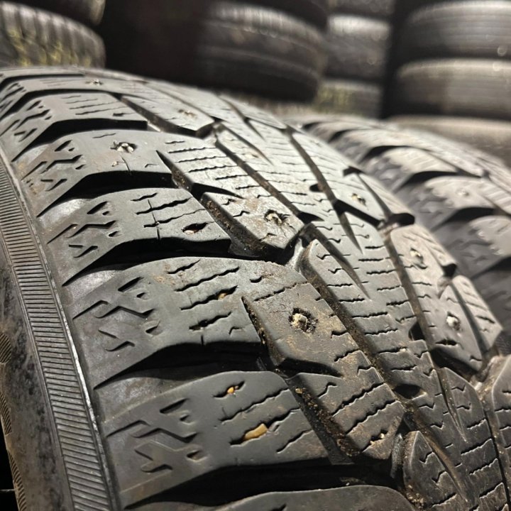 ДВЕ Зимние Yokohama Ice Guard IG55 185/60 R15 88T