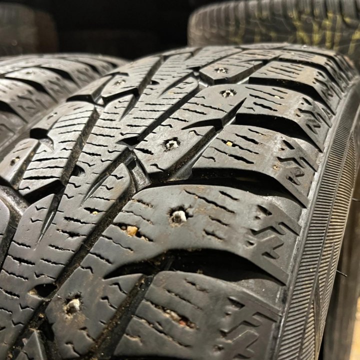 ДВЕ Зимние Yokohama Ice Guard IG55 185/60 R15 88T