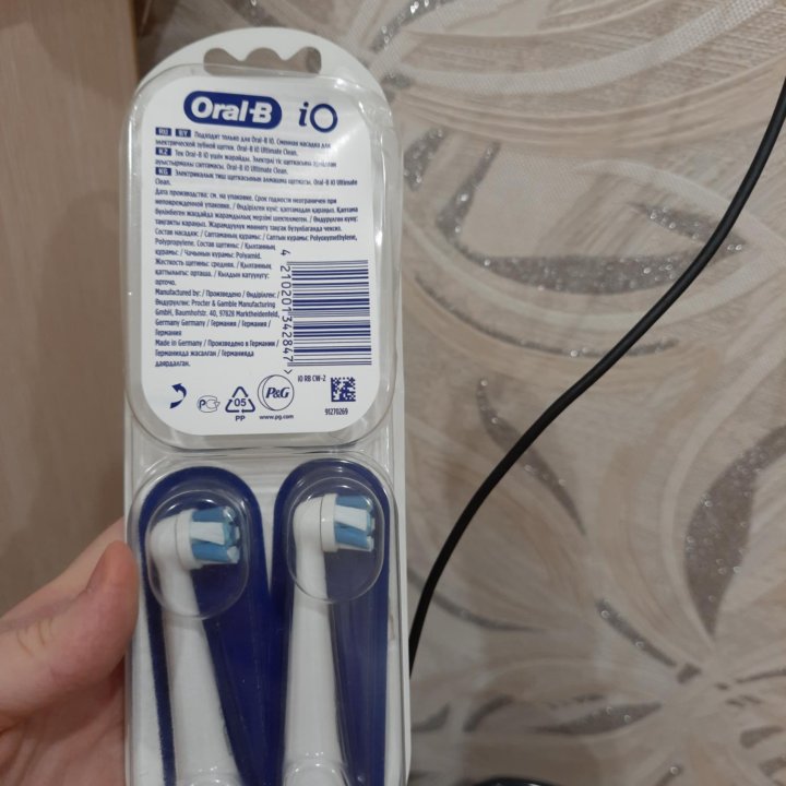 Насадка для зубной щетки Oral-B iO Ultimate Clean