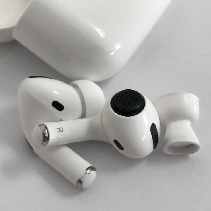 Apple AirPods Pro новые версии????