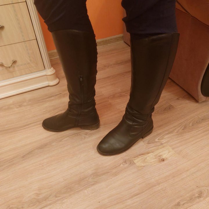 Сапоги высокие