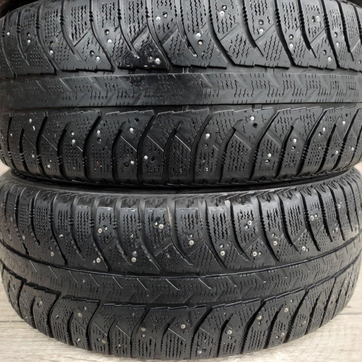 235/55/19, Bridgestone 7000, 4 шт