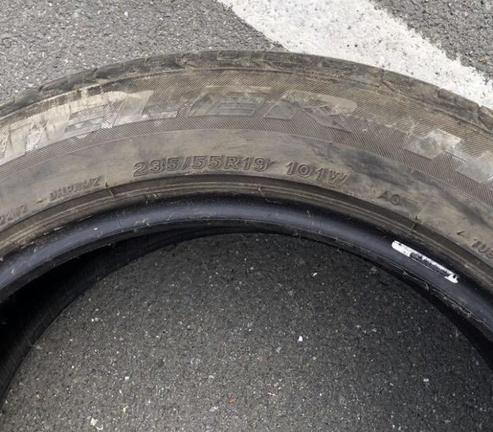 235/55 R19 шины летние Бриджстоун 4шт