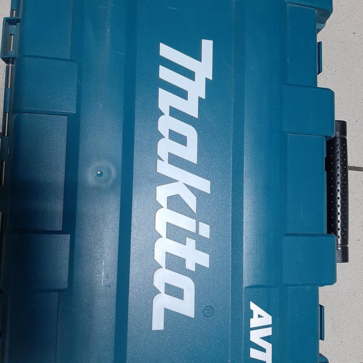 Отбойный молоток Makita HM0871C