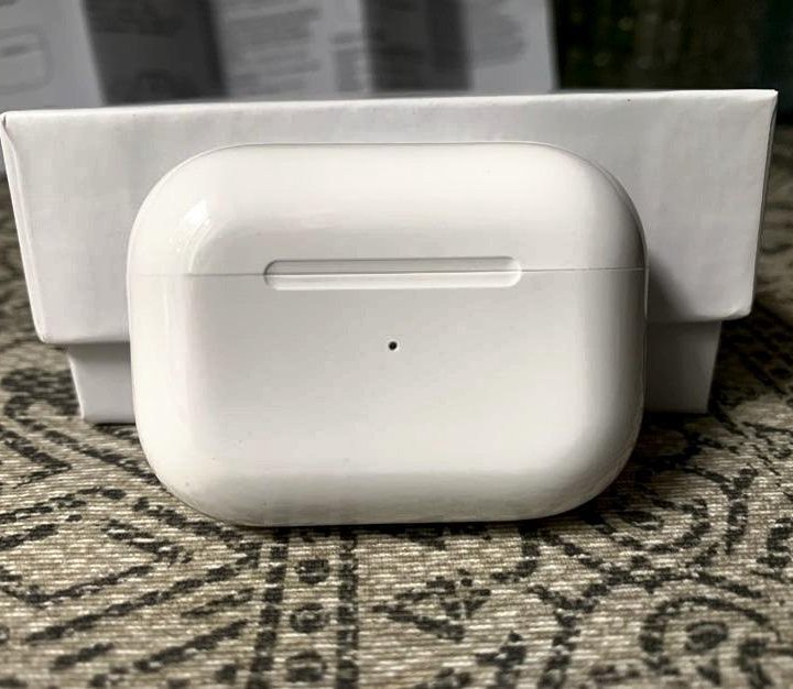 Airpods Pro беспроводные наушники