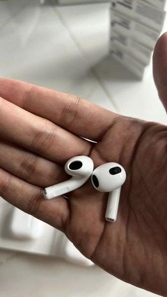 Airpods 2